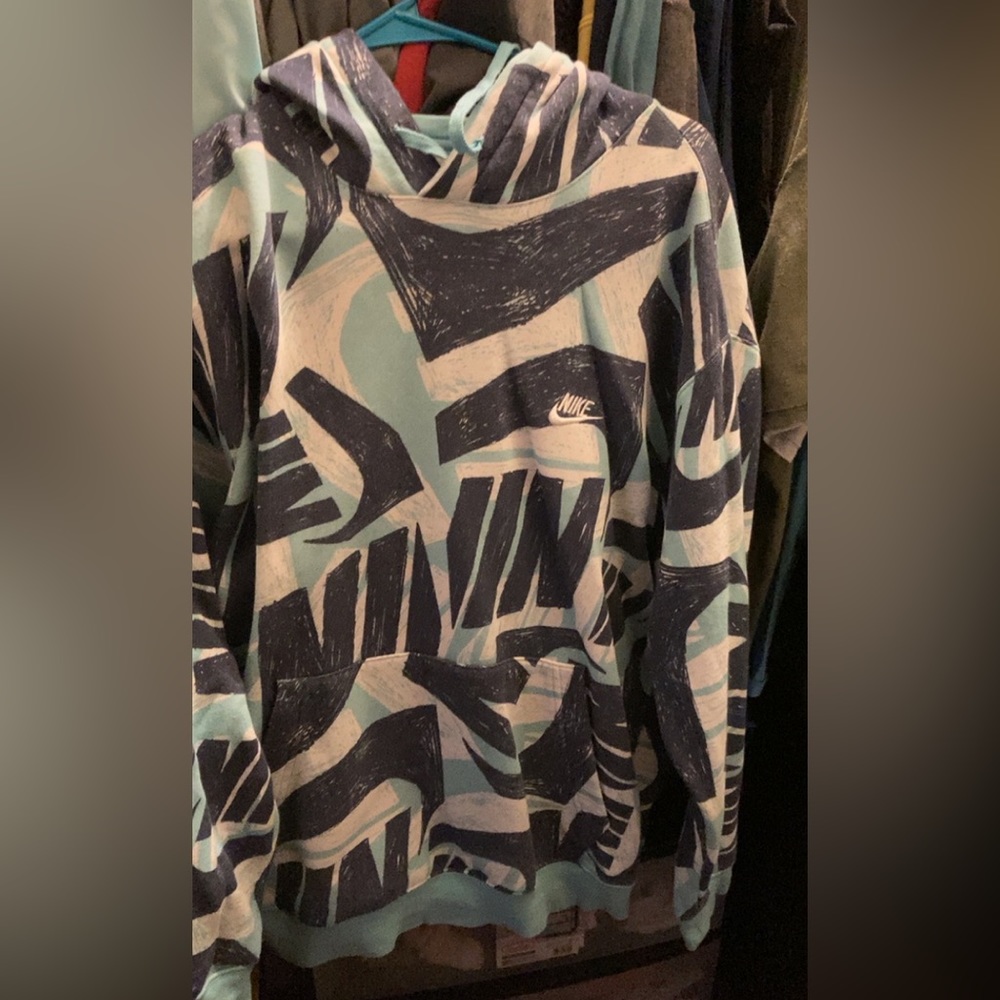 XL Men’s Nike Lot